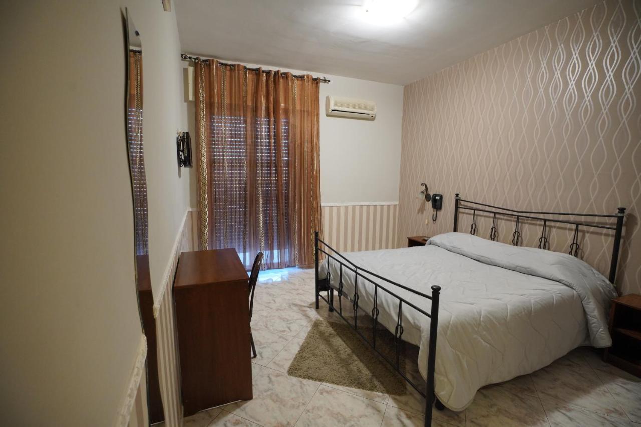 Hotel Stefany Lago Patria Luaran gambar