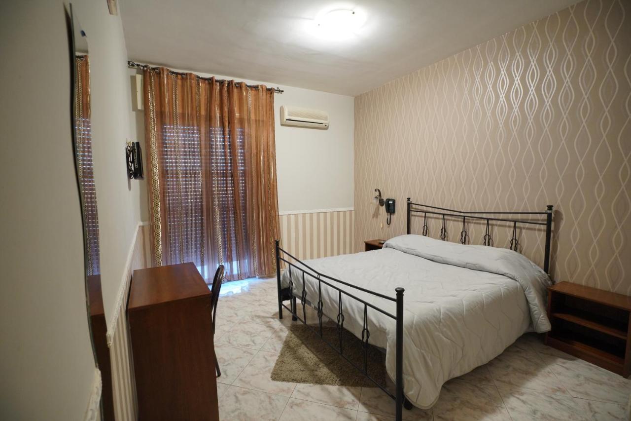 Hotel Stefany Lago Patria Luaran gambar