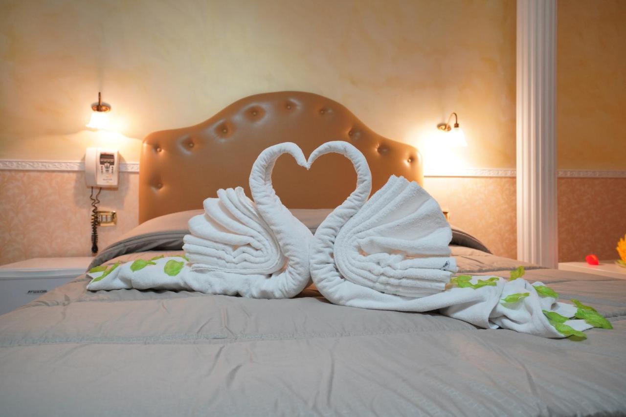 Hotel Stefany Lago Patria Luaran gambar